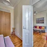 Apartamento Almirante Reis