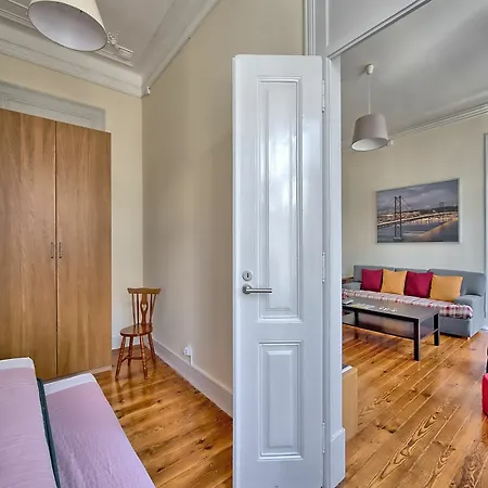 Appartement Almirante Reis