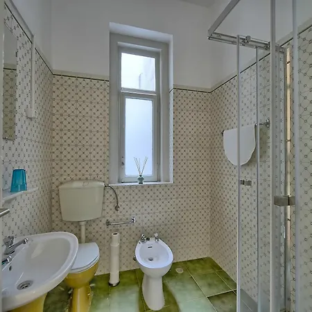 Almirante Reis Apartment Lisbon