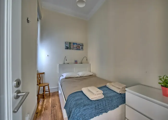 Apartament Almirante Reis *